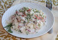 Como fazer uma salada naturais do caranguejo?