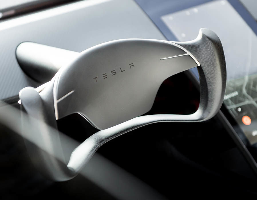 das Lenkrad in der Tesla Roadster