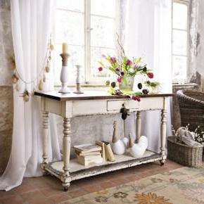 bedroom design in the style of Provence with their hands