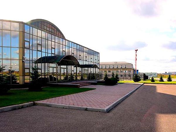 مطار Ostafievo