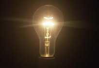Natürliche und künstliche lichtquellen: Beispiele. Die Verwendung von künstlichen lichtquellen. Arten von künstlichen lichtquellen
