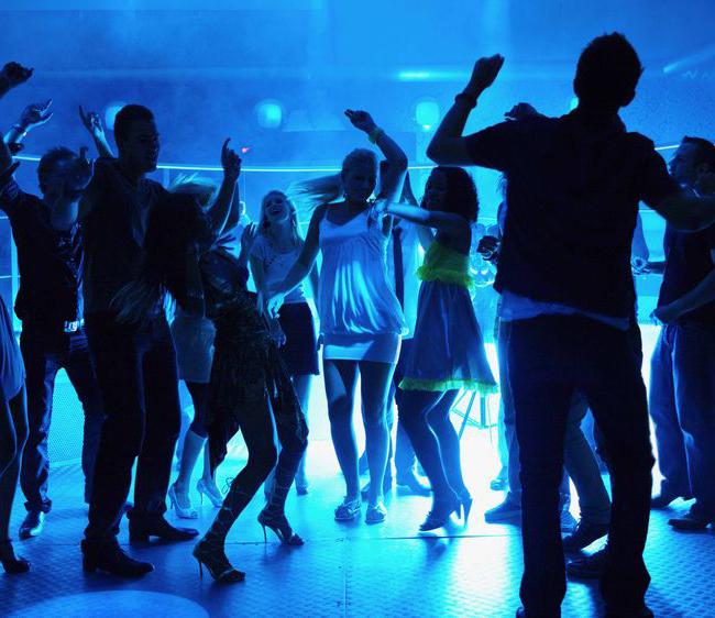 club dancing