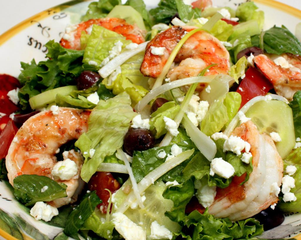 salad with sea mix