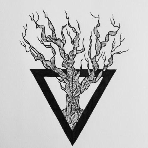 纹身的树在三角形的价值