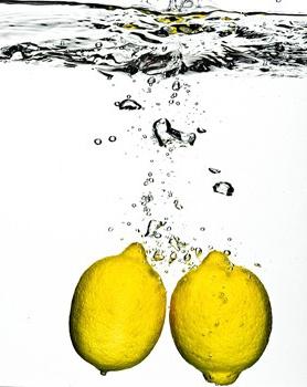 Zitronenwasser für позудения