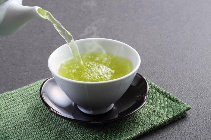 à noite você pode beber chá verde