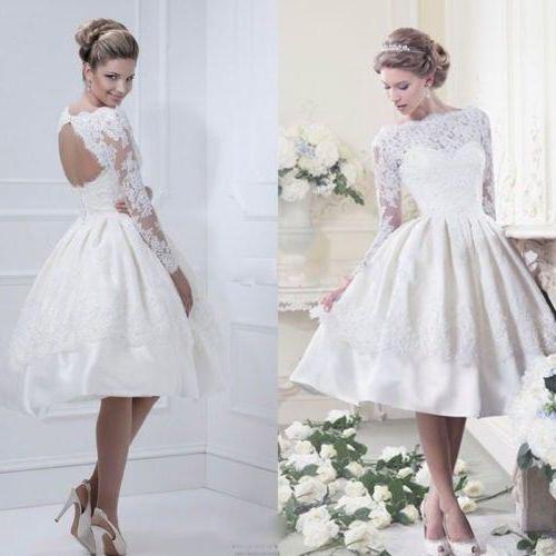 biała koronkowa suknia ślubna