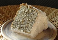 Poppy seed cake with flour and without it