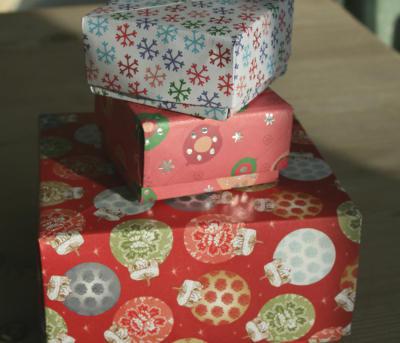 Box für Geschenke mit Ihren eigenen Händen