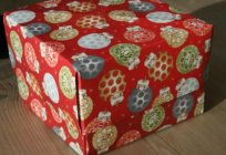 Красива коробочка для подарунків, зроблена своїми руками