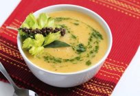 How to cook delicious cheese soup with melted cheese: a recipe for different occasions