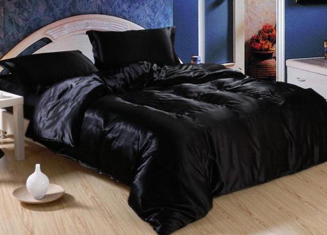 Bettwäsche mit zwei Queen-size-Bettdecken