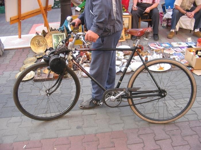 bir bisiklet yapmak moped