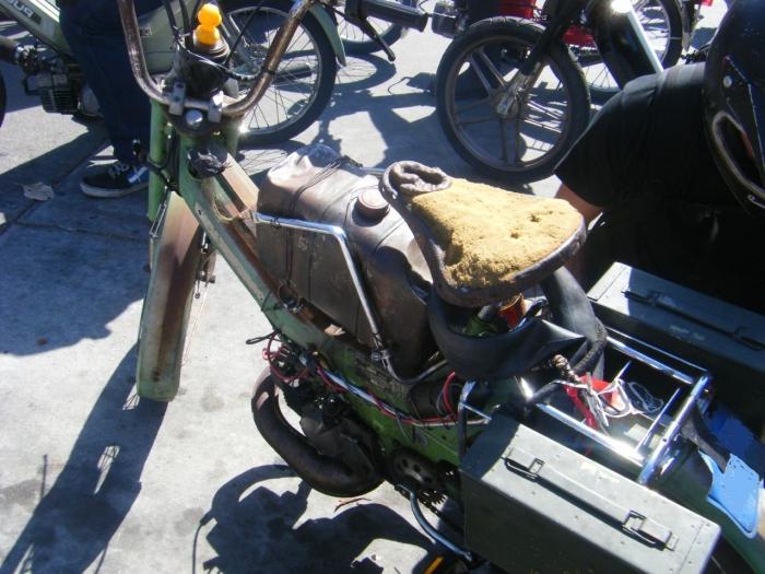 self-made Mopeds aus Fahrrad