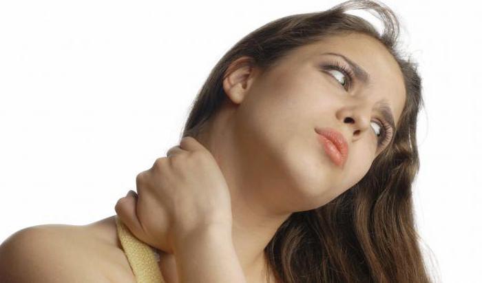 boli pasa mięsień szyi