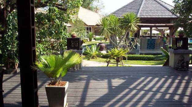 hotel east sea resort الجنة 4 Pattaya استعراض