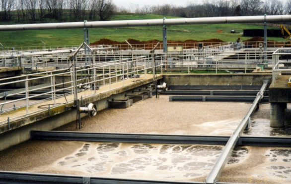 Mechanical wastewater treatment