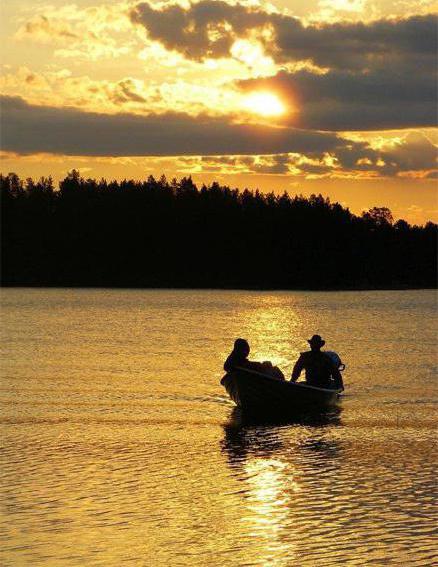 फिनलैंड मनोरंजन झीलों पर
