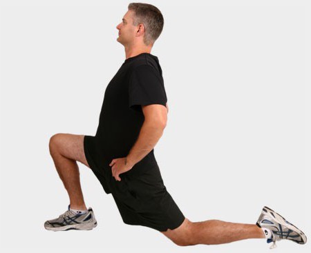 complejo de ejercicios para las piernas con pesas