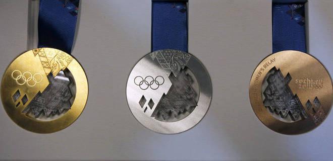 الميدالية الذهبية الأولمبية مصنوعة من