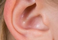 Założone ucha: przyczyny i leczenie
