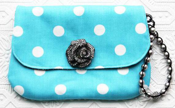 how to sew a makeup bag with their hands