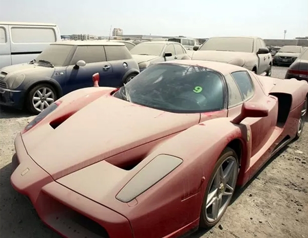 Kara-parking w Dubaj