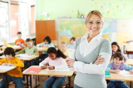معايير تقييم كفاءة النشاط العاملين في التعليم