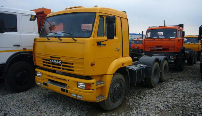 卡车拖拉机KAMAZ54112