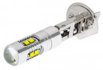 Lâmpada de luz de médios VAZ-2110: tipos, seleção, substituição de