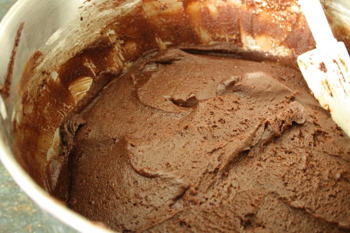 czekoladowy brownie w мультиварке