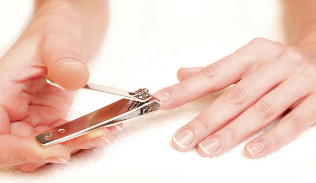 wie man richtig schneiden Sie Ihre Nägel